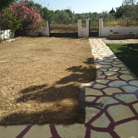 Kaboli Rooms-pefki * Pefki (Evia)