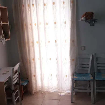 Kaboli Rooms-pefki Semesterbostad Pefki (Evia)